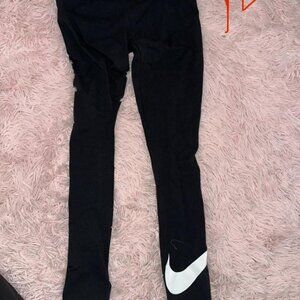 Girls Nike Leggings
